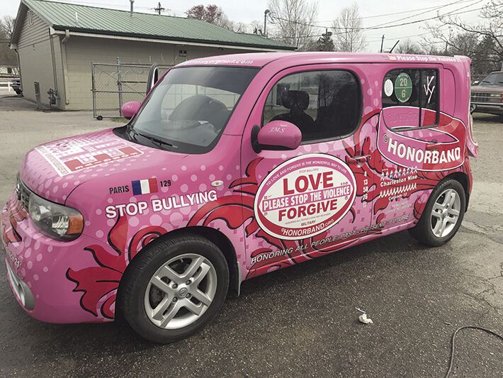 Honorband car